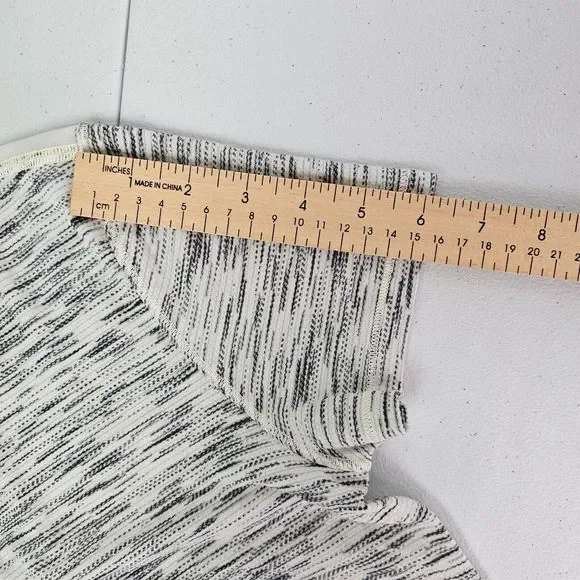 Lululemon Women's M Multicolor Stripe Beat The Heat Short Sleeve Mesh Back Shirt - Picture 9 of 13